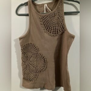 By Anthropologie tan small crochet detail cotton blend tank top